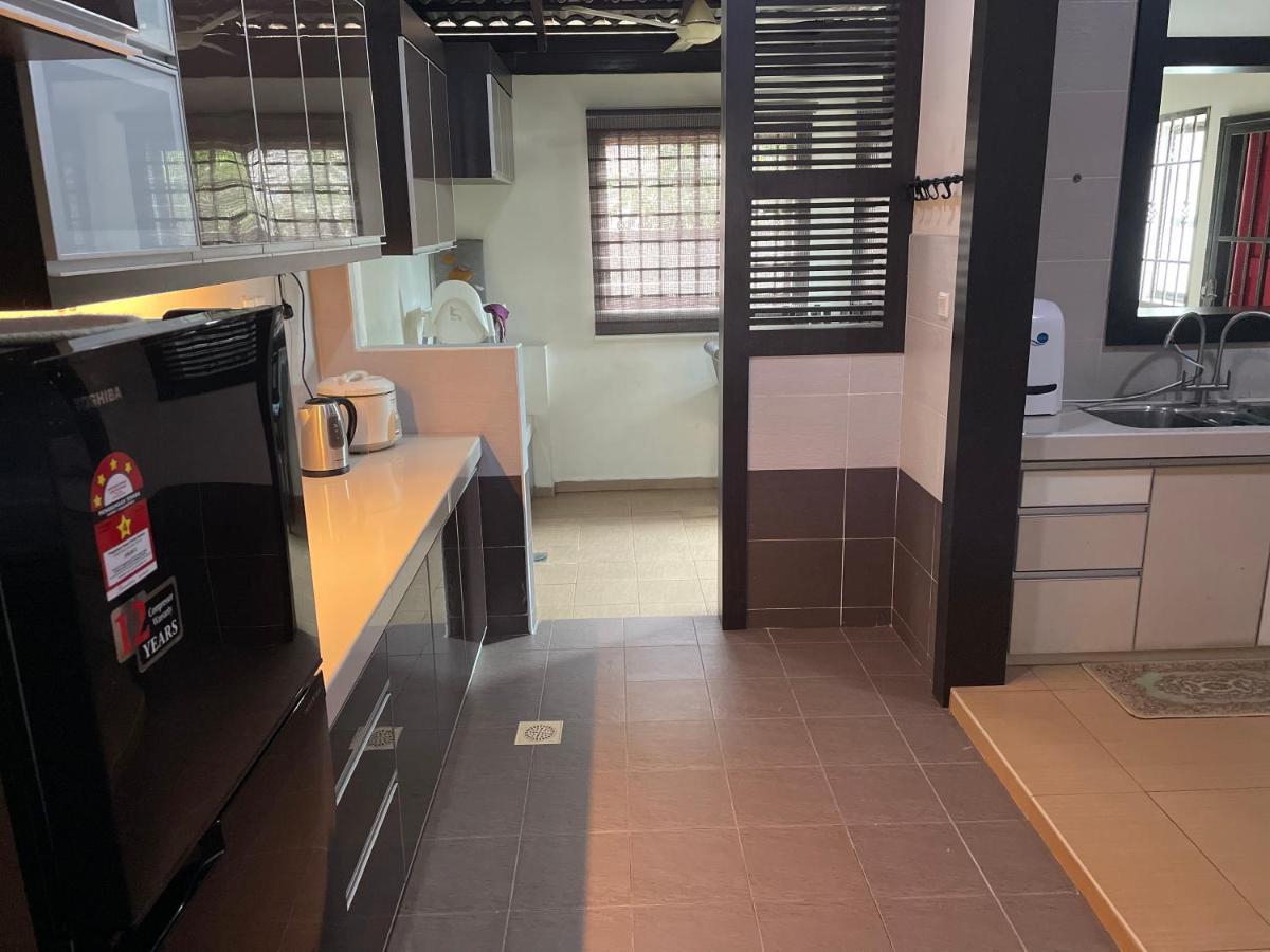 Villaparadise Homestay Batu Pahat Exteriér fotografie